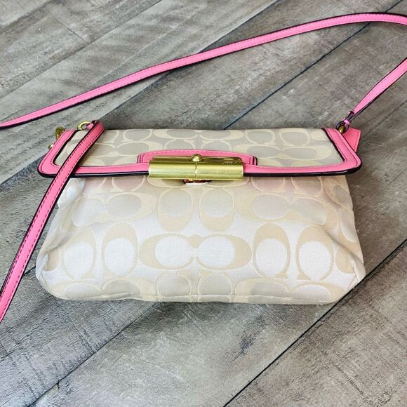 Coach Wristlet Handbag S Kristin Beige Signature Canvas Pink Leather Trim - Picture 6 of 9